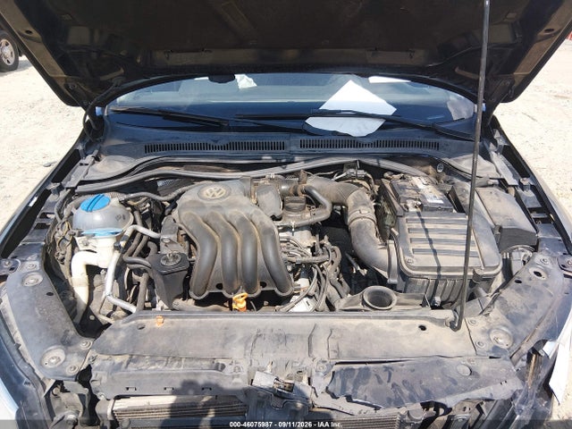 صورة 10 لـ 2011 Volkswagen JETTA 2.0L S