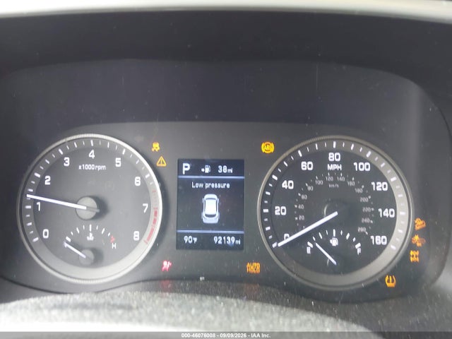 2020 HYUNDAI TUCSON SE 7