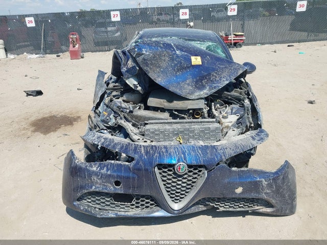 2019 ALFA ROMEO GIULIA AWD 12