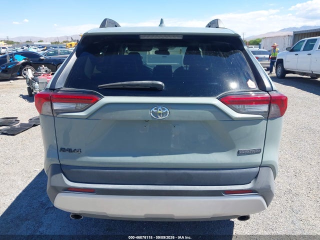 2019 TOYOTA RAV4 ADVENTURE 19