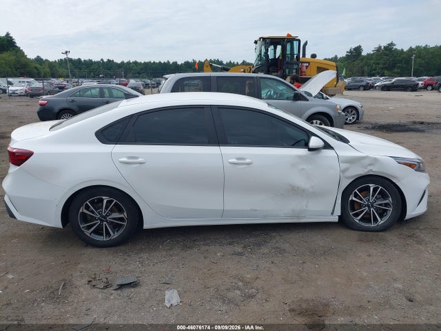 2022 KIA FORTE LXS 13