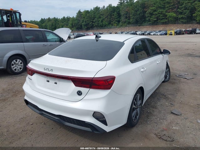 2022 KIA FORTE LXS 4