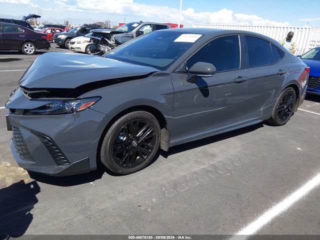 2026 TOYOTA CAMRY SE 2
