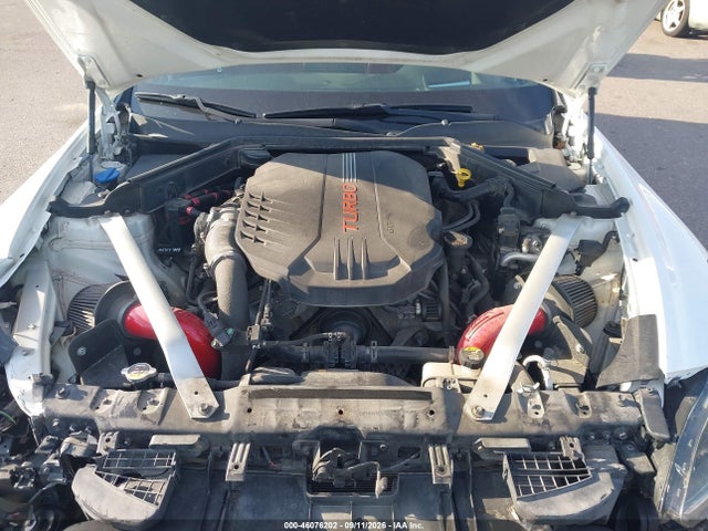 2019 KIA STINGER GT2 10