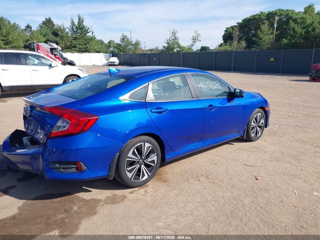 2018 HONDA CIVIC EX-T 4