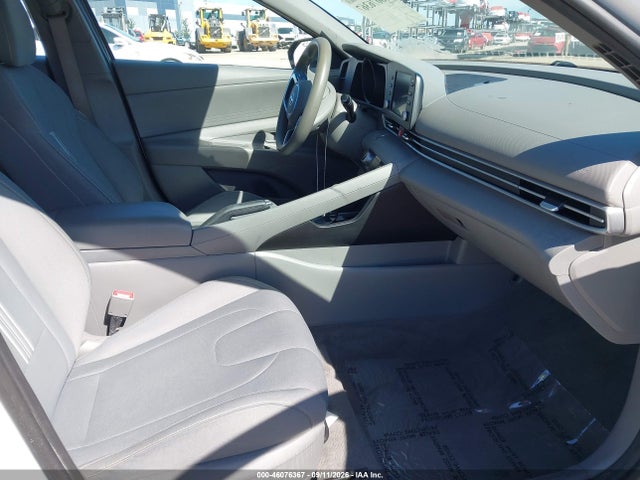 2023 HYUNDAI ELANTRA SEL 5