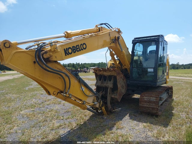 2023 KOBELCO SK140SR-7 TRACKED EXCAVATOR 2