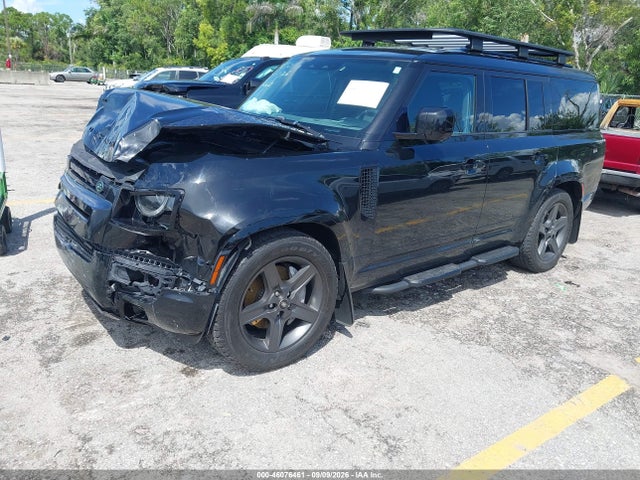 2023 LAND ROVER DEFENDER 130 X-DYNAMIC SE 2