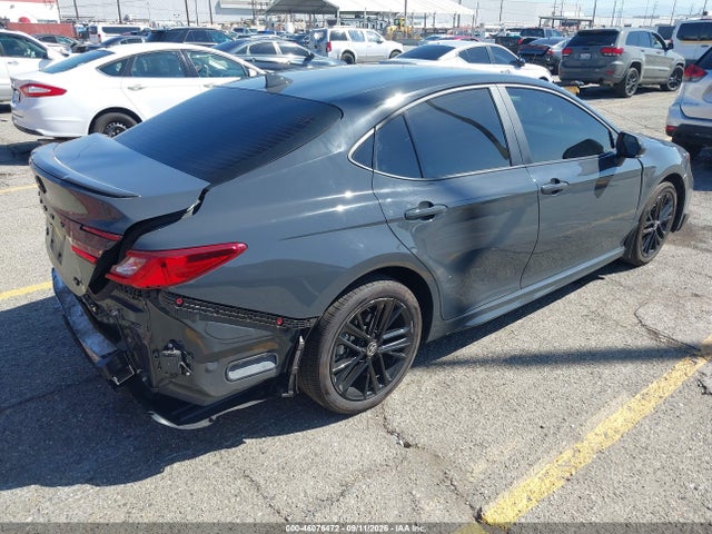2026 TOYOTA CAMRY SE 4