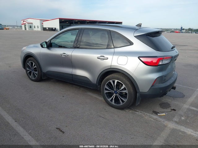 2022 FORD ESCAPE SEL 3
