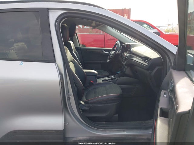 2022 FORD ESCAPE SEL 5