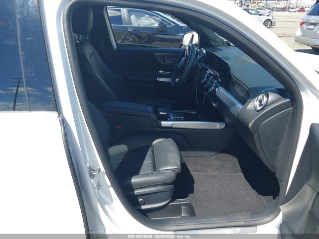 2023 MERCEDES-BENZ GLB 250 5
