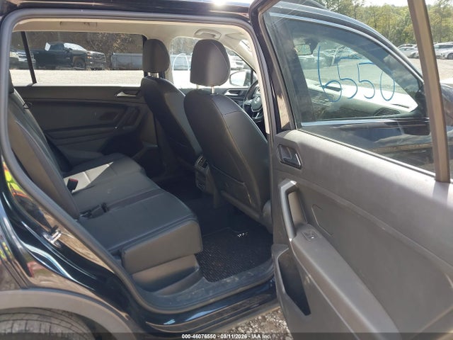 2018 VOLKSWAGEN TIGUAN 2.0T SE/2.0T SEL 8