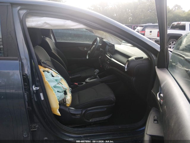 2021 KIA FORTE LXS 5