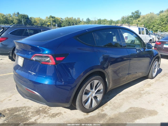 2021 TESLA MODEL Y LONG RANGE DUAL MOTOR ALL-WHEEL DRIVE 4