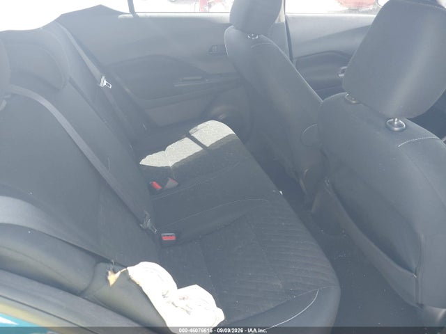 2022 NISSAN KICKS S XTRONIC CVT 8