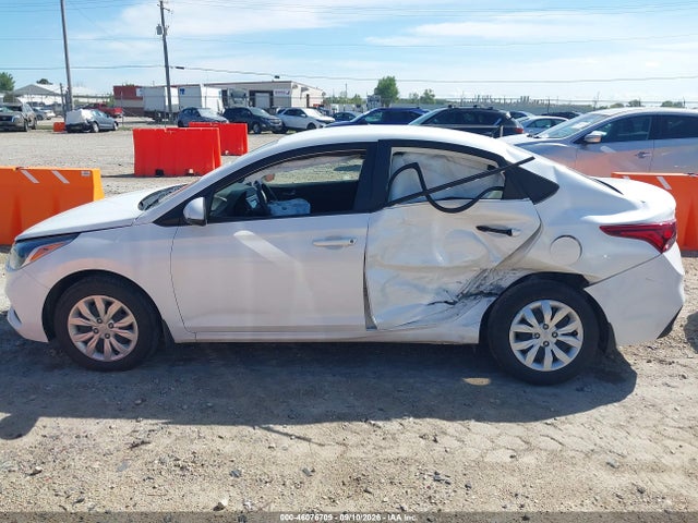 2021 HYUNDAI ACCENT SE 14