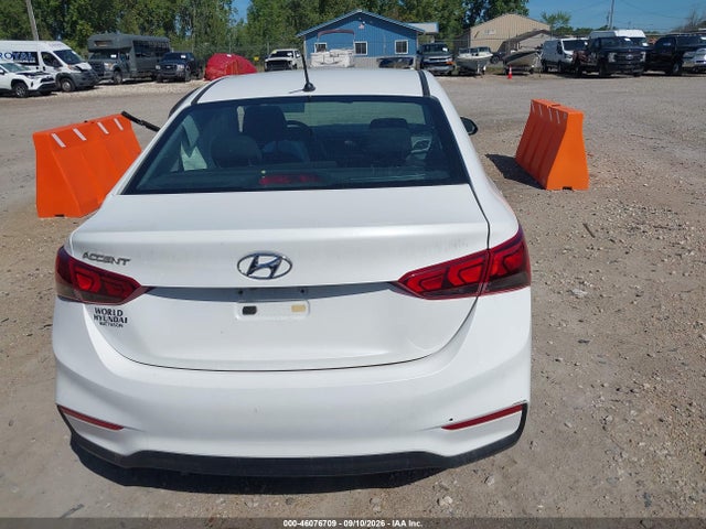 2021 HYUNDAI ACCENT SE 16