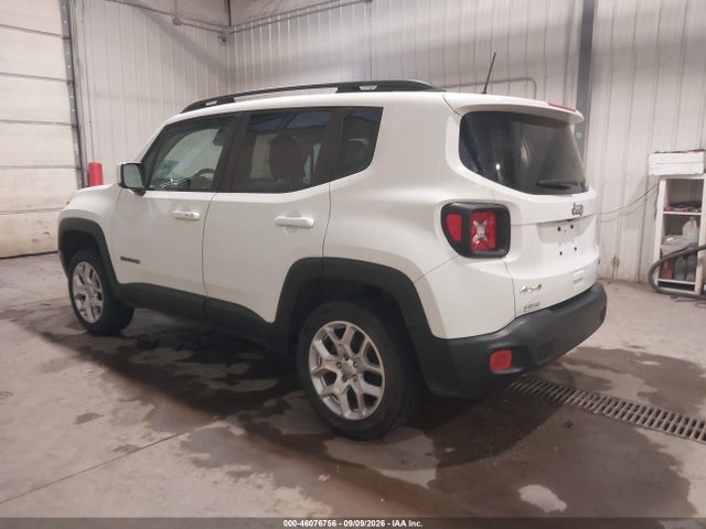 2018 JEEP RENEGADE LATITUDE 4X4 3