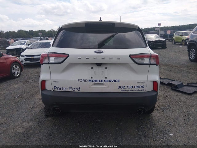 2022 FORD ESCAPE SE 16