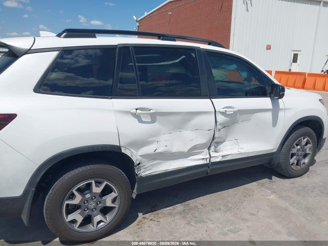 2023 HONDA PASSPORT AWD TRAILSPORT 6