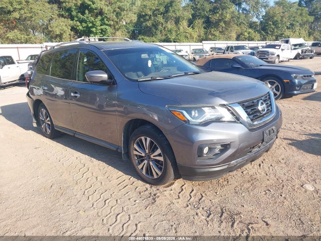 2017 NISSAN PATHFINDE SL