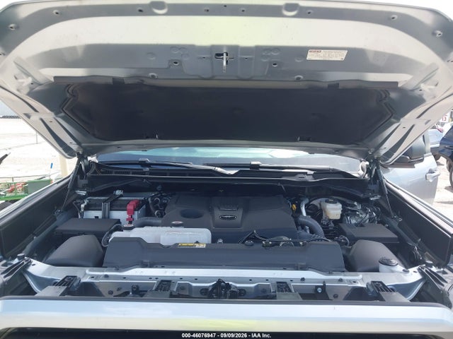 2026 TOYOTA TUNDRA SR5 CREWMAX 5.5' BED 10