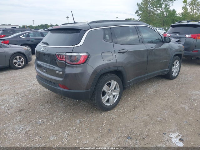 2022 JEEP COMPASS LATITUDE FWD 4
