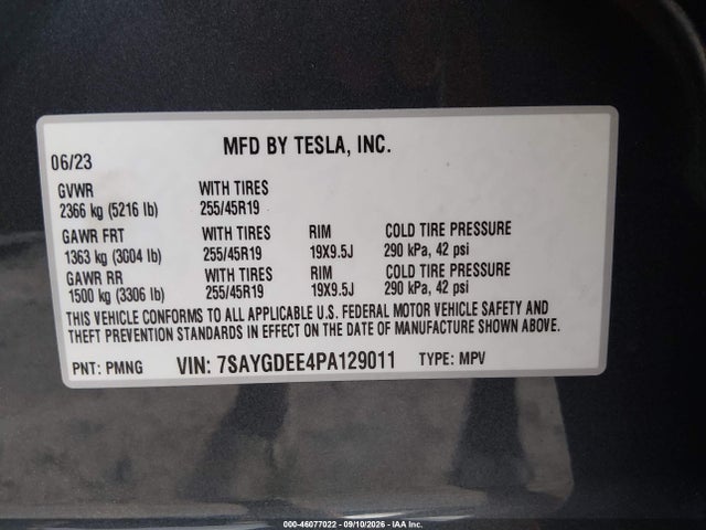 2023 TESLA MODEL Y 9