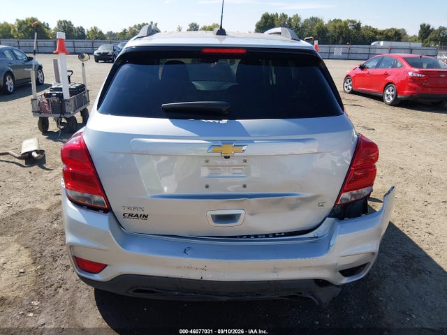 2020 CHEVROLET TRAX LT FWD FWD LT 17