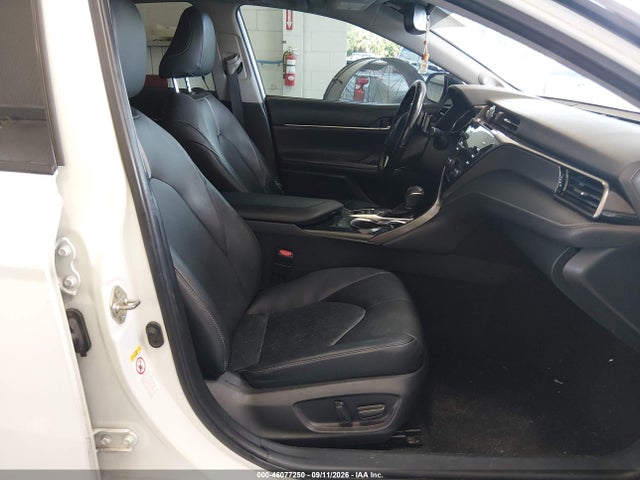 2019 TOYOTA CAMRY XSE V6 5