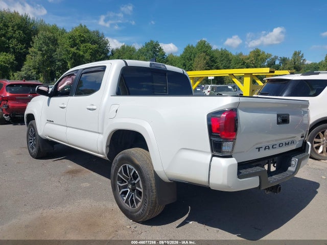 2023 TOYOTA TACOMA TRD SPORT 3