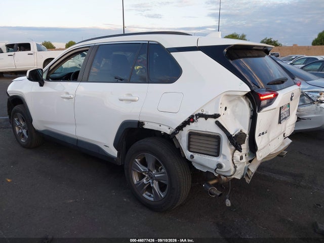 2022 TOYOTA RAV4 HYBRID XLE 3