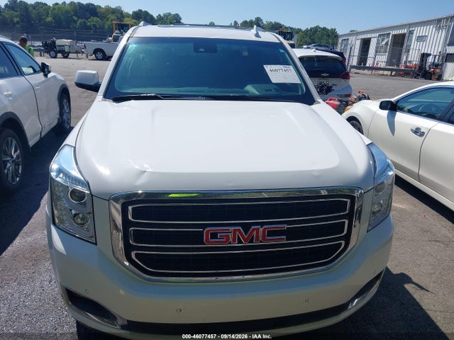 2019 GMC YUKON XL SLT 12