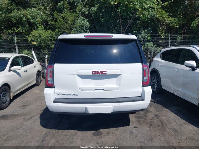 2019 GMC YUKON XL SLT 16
