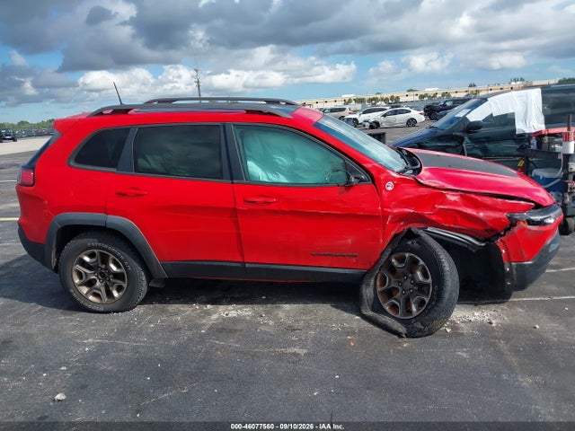 2019 JEEP CHEROKEE TRAILHAWK 4X4 13