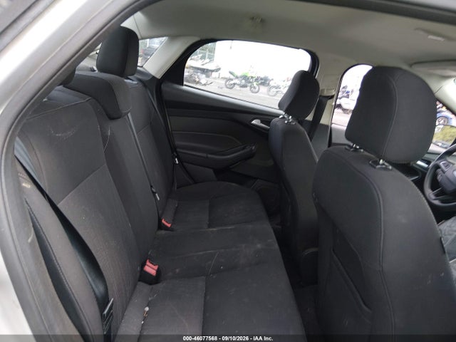 2017 FORD FOCUS SE 8