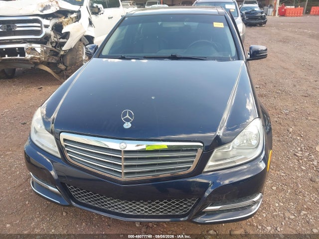 صورة 6 لـ 2014 Mercedes-BENZ C 300 LUXURY 4MATIC