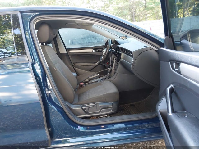 2021 VOLKSWAGEN PASSAT 2.0T S 5