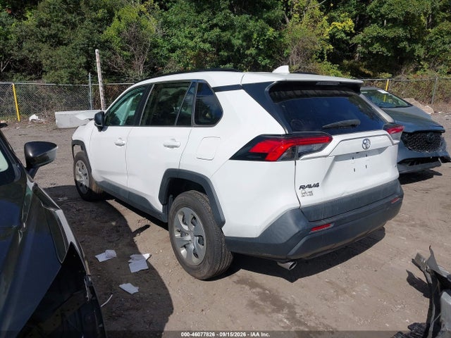 2021 TOYOTA RAV4 LE 3