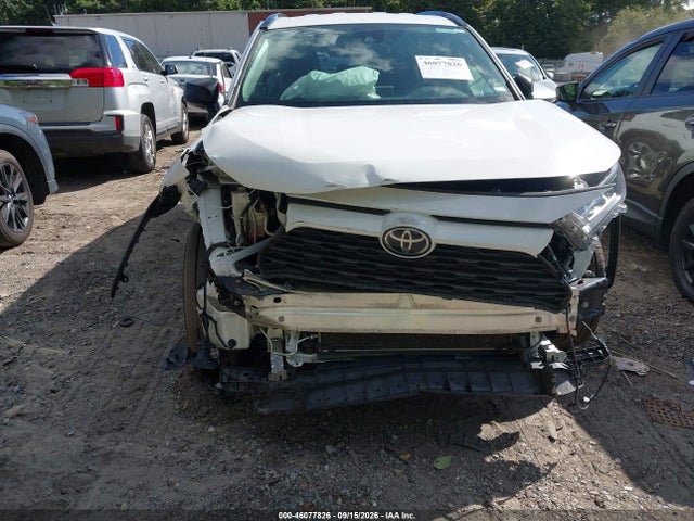 2021 TOYOTA RAV4 LE 6