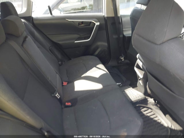 2021 TOYOTA RAV4 LE 8