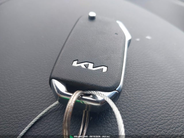 2023 KIA SOUL LX 11