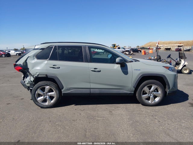 2021 TOYOTA RAV4 HYBRID XLE PREMIUM 14