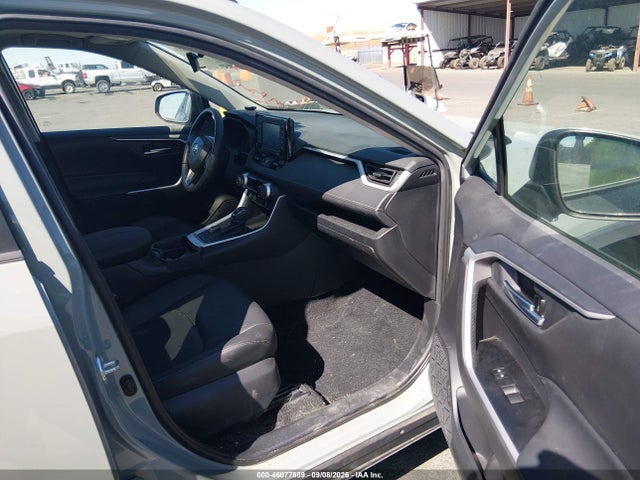 2021 TOYOTA RAV4 HYBRID XLE PREMIUM 5