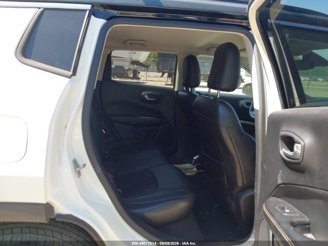 2018 JEEP COMPASS LATITUDE 8