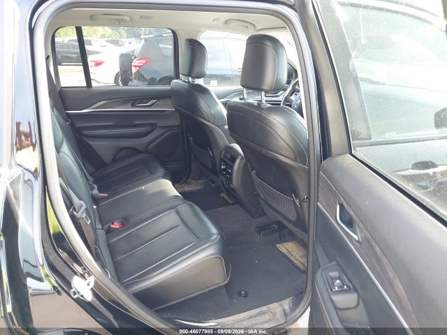 2023 JEEP GRAND CHEROKEE LIMITED 4X4 8