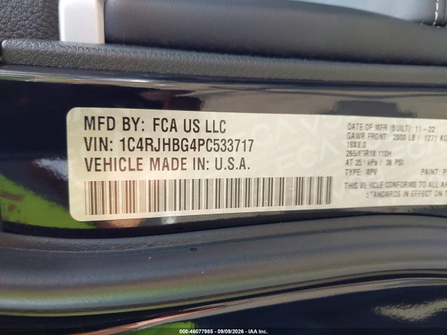 2023 JEEP GRAND CHEROKEE LIMITED 4X4 9