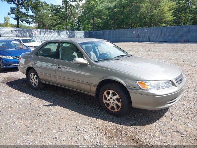 2000 TOYOTA CAMRY LE V6