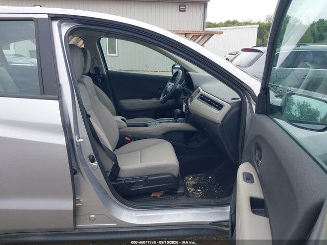 2022 HONDA HR-V AWD LX 5